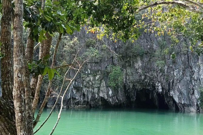 6D5N Puerto Princesa and El Nido Tours with hotel - Day 1 Welcome and Your First Night Base in Puerto Princesa