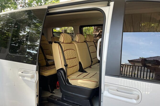 Bohol Airport or Tagbilaran Seaport Private Transfer (one-way) - Comfort details that add up: air-con and a private vehicle