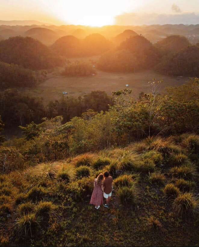 Bohol: Budget Chocolate Hills & Tarsiers -Backpacker Special - The ₱500 entrance-fee system and why it feels less stressful