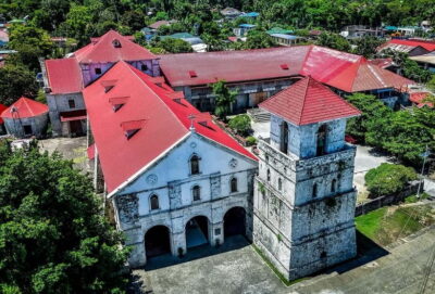 Chocolate Hills, Tarsiers and Loboc River Day Tour
