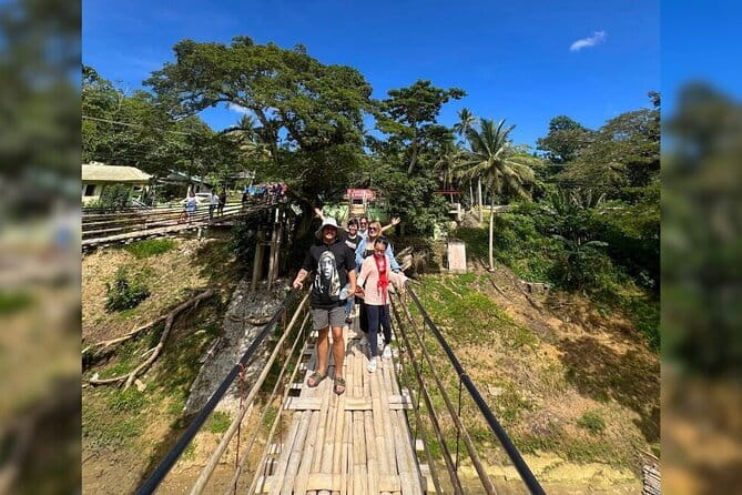 Bohol: Chocolate Hills, Tarsiers, & Loboc River Private Tour - Getting picked up in Panglao or Tagbilaran, and why the map pin matters