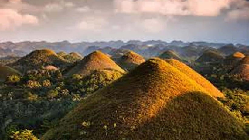 Bohol: Guided Chocolate Hills & Tarsiers Tour - Bonus stops like Baclayon Church and an underground cave, only when timing allows