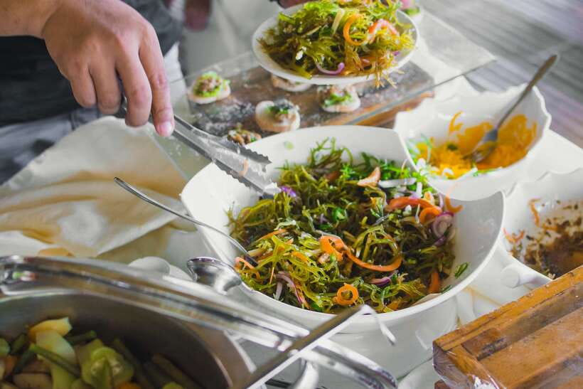 Bohol: Loboc River Buffet-Lunch Cruise with Private Transfer - Private pickup around Panglao and Tagbilaran, shared cruise on the water