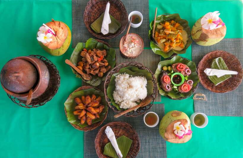 Bohol: Pamilacan Island Dolphin/Turtle Watching Tour & Lunch - Key highlights worth waking up for