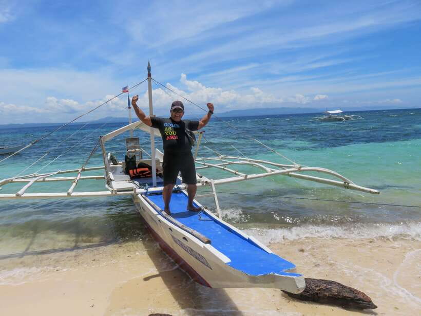 Bohol: Pamilacan Island Dolphin/Turtle Watching Tour & Lunch - Snorkeling with sea turtles and the coral garden