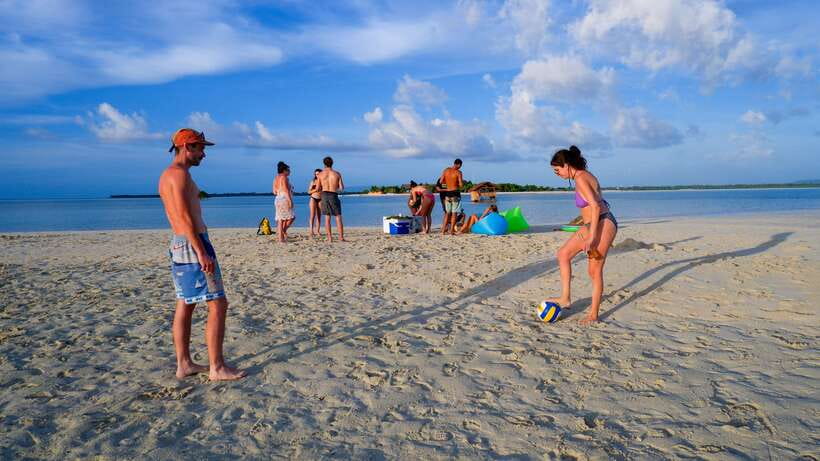 Bohol Virgin Island Sunset Tour - A 3.5-hour Virgin Island sunset plan that feels like a real break