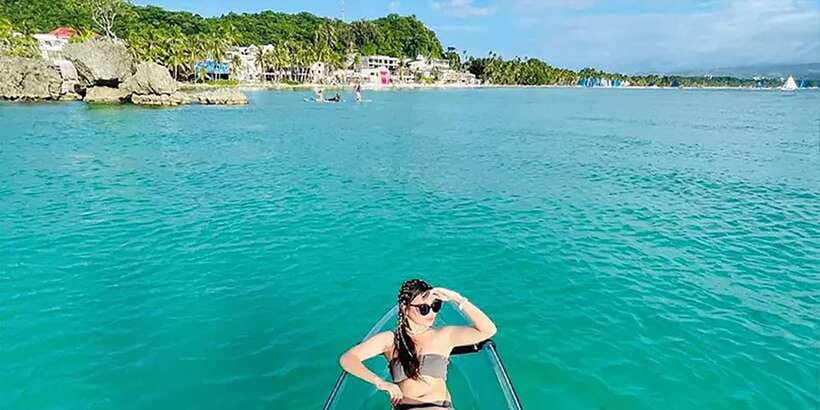 Boracay: Crystal Kayak Photo-op Experience - Who this suits best, and who should skip it