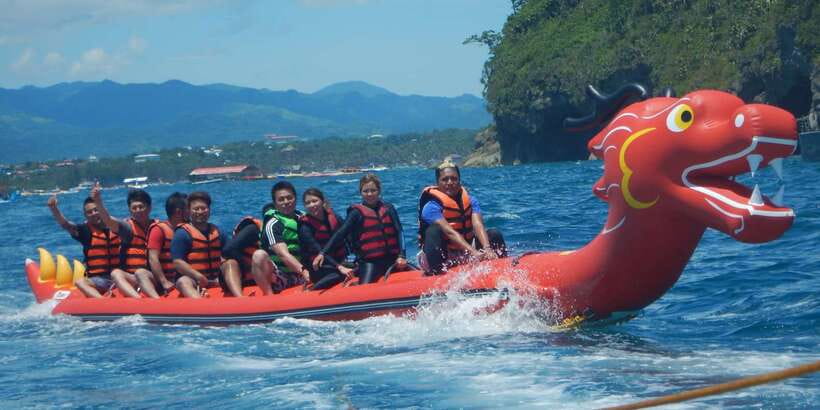 Boracay: Inflatable Banana or Dragon Boat Ride - Safety gear, waiver rules, and who should avoid this ride