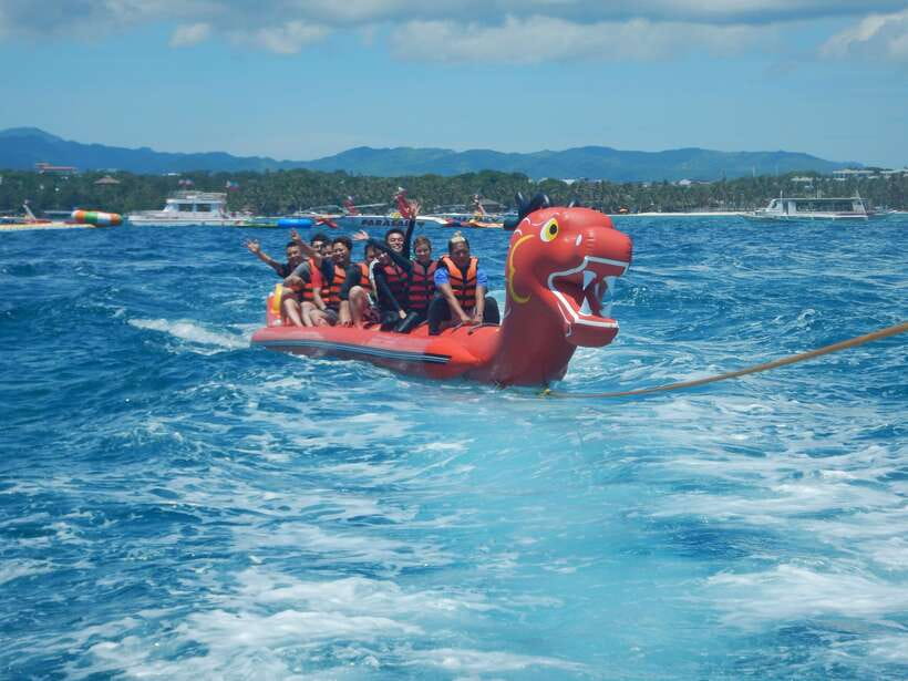 Boracay: Inflatable Banana or Dragon Boat Ride - What to bring for maximum comfort and fewer regrets