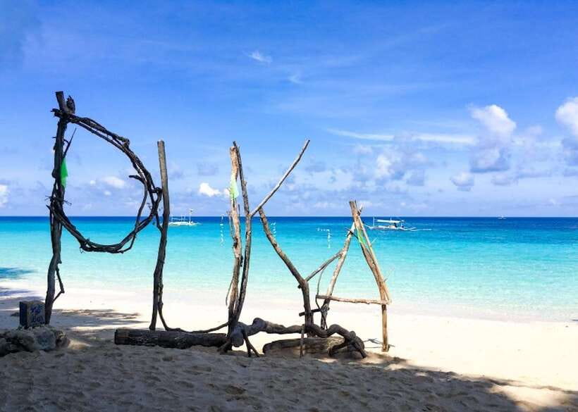 Boracay: Island and Beach-Hopping Boat Tour with Snorkeling - Puka Shell Beach: the easy win for photos and your first swim