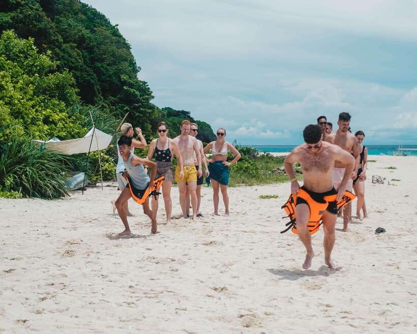 Boracay: Island Hopping & Cliff Jumping by Haqqy Life - Key highlights that matter