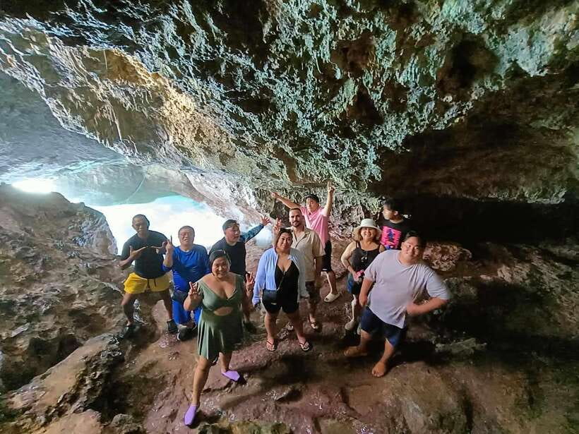 Boracay: Island Hopping with Snorkeling and Crystal Cove - Boracay Beach Time: Sun, Swimming, and Photo Opportunities