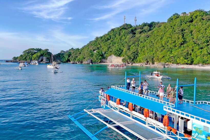 Boracay Island Rhythm Sunset Cruise - Getting There at Astoria Boracay Without Stress