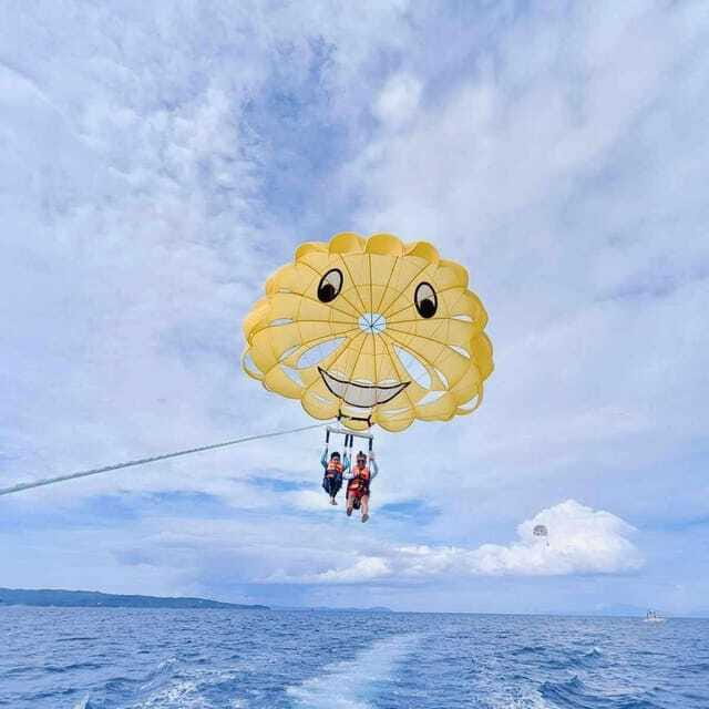 Boracay: Parasailing Adventure with Insta 360-Degree Camera - The view from 100 to 150 feet in Boracay