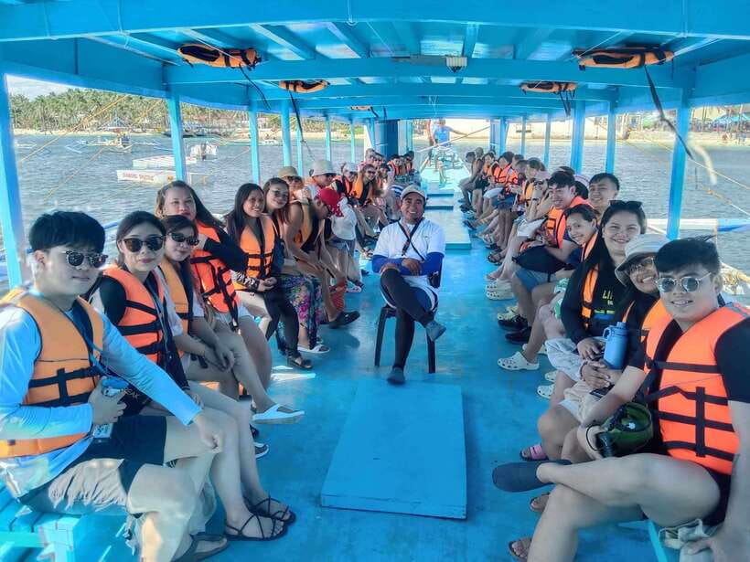Boracay: Private Island Boat Tour and Lunch with Seaview - Private Island Hopping From White Beach, With Your Own Boat