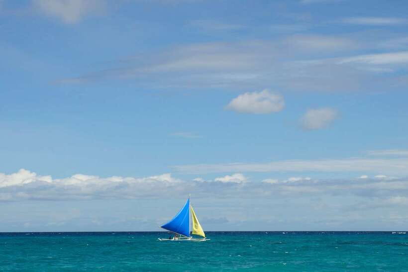 Boracay: Private Traditional Bamboo Boat Sailing Tour - Key highlights worth knowing