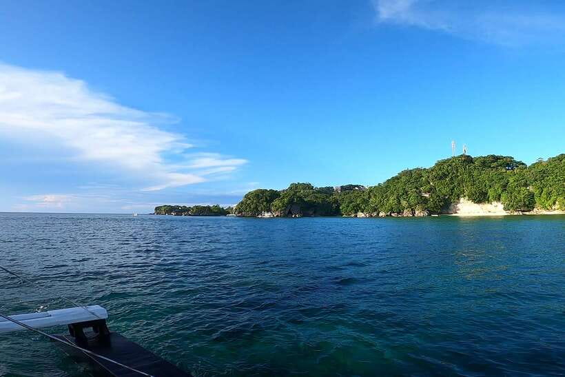 Boracay: Sunset Boat Party with Snacks - Getting to White Beach near Astoria Boracay, without overthinking it
