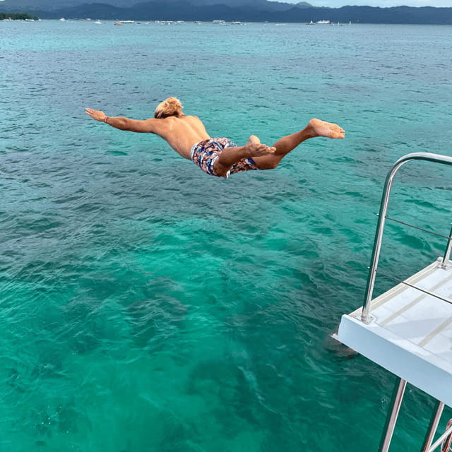 Boracay Sunset Cruise with RedWhale Party Yacht - The photo and video package: less selfie stress, more real memories