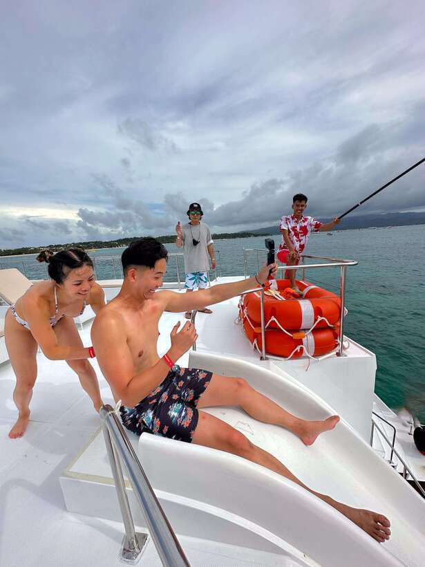 Boracay Sunset Cruise with RedWhale Party Yacht - Boarding at Astoria Boracay, and what to expect once you’re on