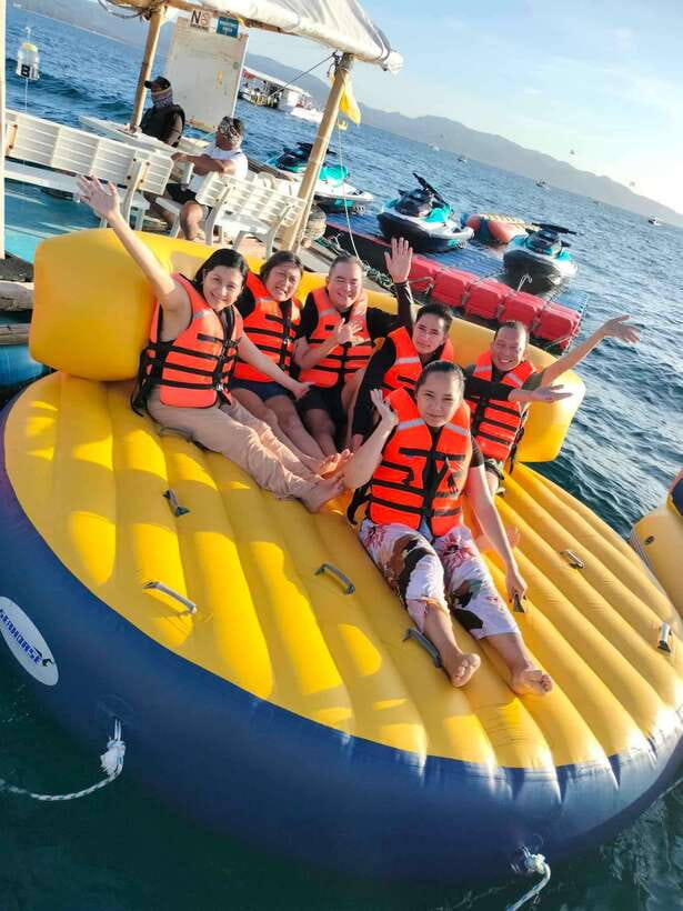 Boracay UFO Adventure - The Guided Sailing Part: Getting Out and Getting Oriented