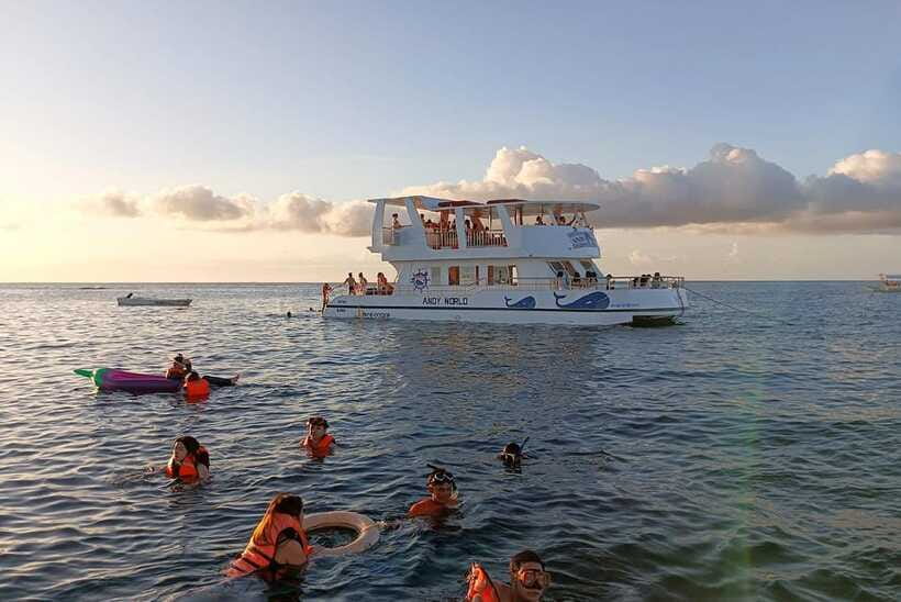 Boracay: Ultimate Party Cruise aboard the Andy World Yacht - The “party cruise” vibe: music, dancing, and the real group mix