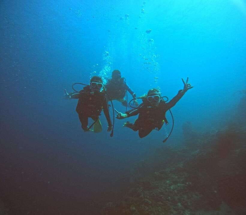 Cebu: Beach Scuba Diving Experience - Gear, Training, and Safety Briefing With Patient Instructors