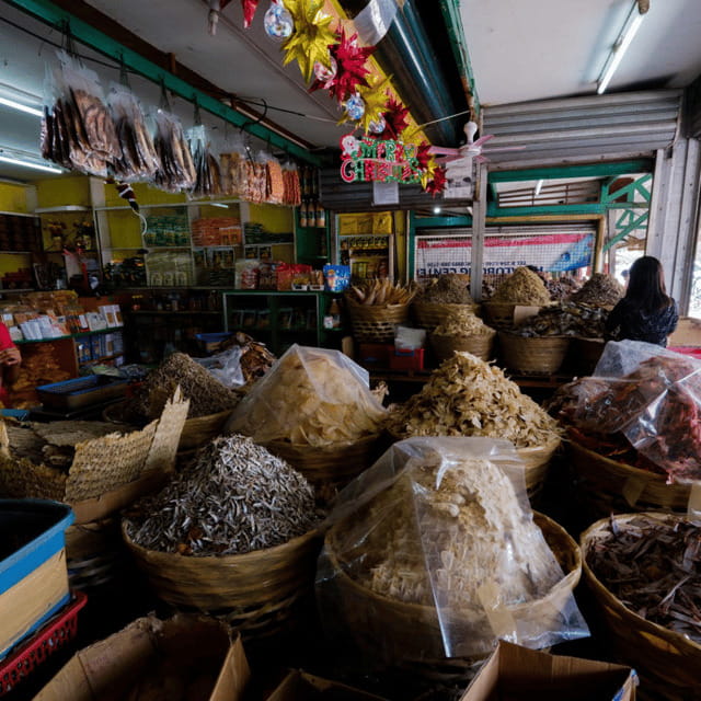 Cebu City: Best of Cebu Full-Day Guided Sightseeing Tour - Taboan Public Market: Snack Shopping and Local Finds