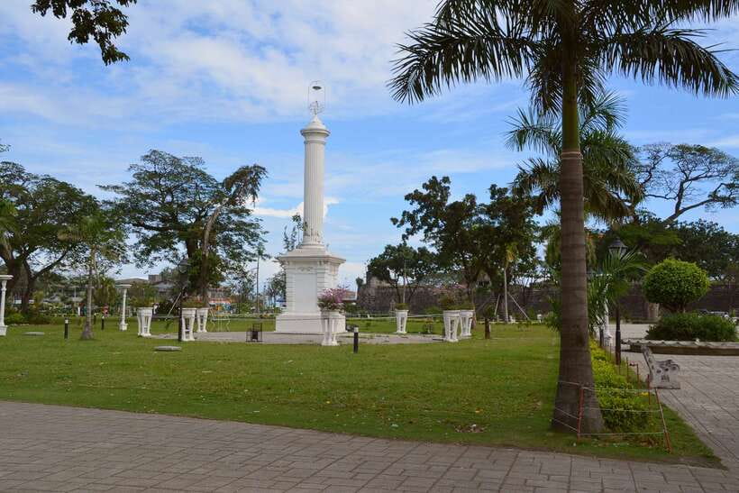 Cebu City: Half-Day Tour with Shopping - Santo Niño Basilica Minore: Cebu’s oldest Catholic church