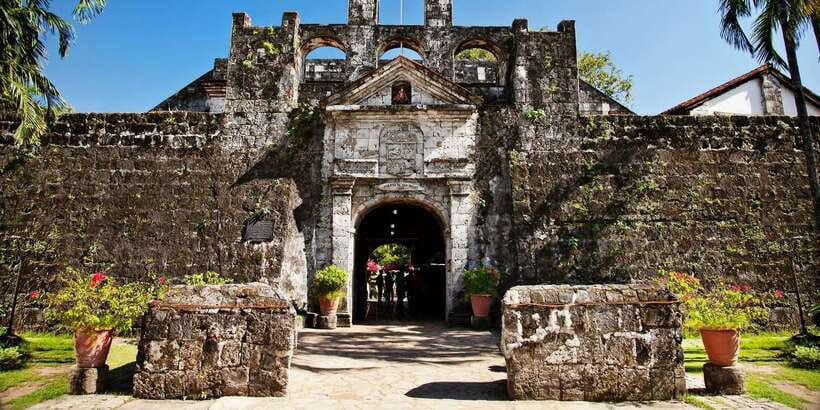 Cebu City: Historical, Local Cuisine & Mountain Guided Tour - Museo Sugbo in a former provincial jail: Cebu’s story through walls