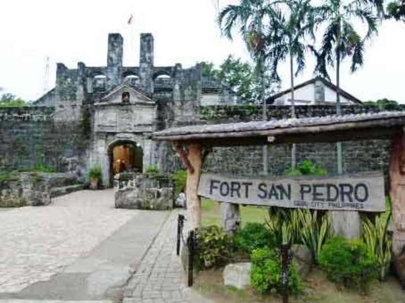 Cebu: Heritage Half-Day Tour: Explore Historic Landmarks - Colon Street: ending on the Philippines’ oldest street