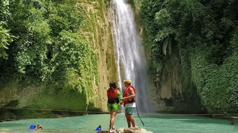 Cebu: Inambakan, Kawasan, and Mantayupan Waterfalls Tour - Stop 1, Inambakan Falls: five tiers, mountain calm, real time to swim