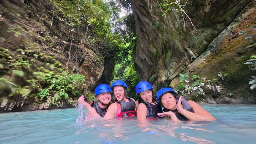 Cebu:Oslob WhaleSharkWatching,Kawasan Canyoneering - The Scenic Transfer: A Break Between Two Worlds