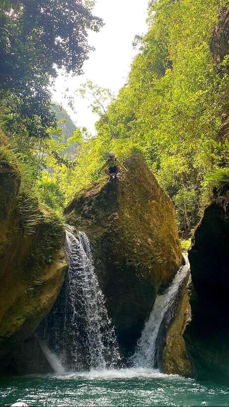 Cebu Shared Tour: Whaleshark Swimming & Kawasan Canyoneering - Food, timing, and why the day can feel long