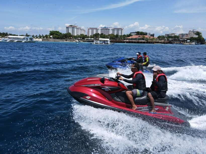 Cebu: Snorkeling + 3 Water Activity Tour - Shore-Based Scuba Session: Gear, Timing, and Free Underwater Media