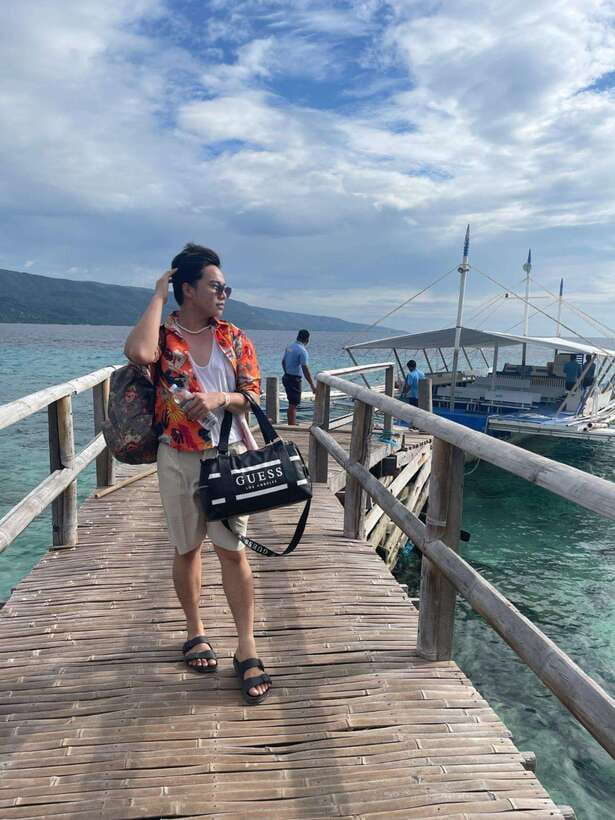 Cebu: Whaleshark Encounter, Tumalog Falls & Sumilon Sandbar - Transport, pacing, and the value of pickup from many Cebu areas