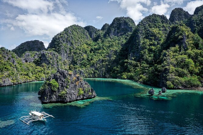 Coron Island Hopping Tour B with Skeleton Wreck & Barracuda Lake - Price and value: what $32 covers, and what it does not