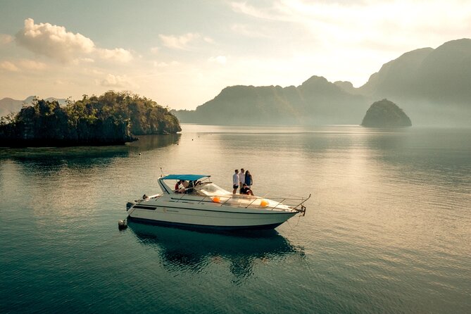 Coron Island Hopping Tour: via Private Yacht - Why a private Coron yacht day makes more sense than group hopping