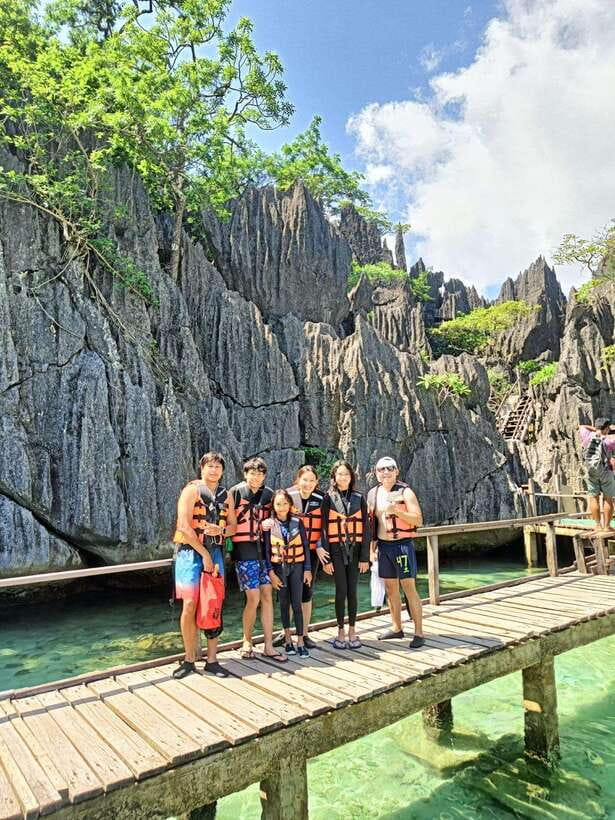 CORON:ISLAND TOUR A Lakes and Snorkeling with Corals - CYC Beach: public shoreline, shallow water, mangroves