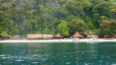 Off-Bay Islands, Lagoons and Lakes Hopping Tour