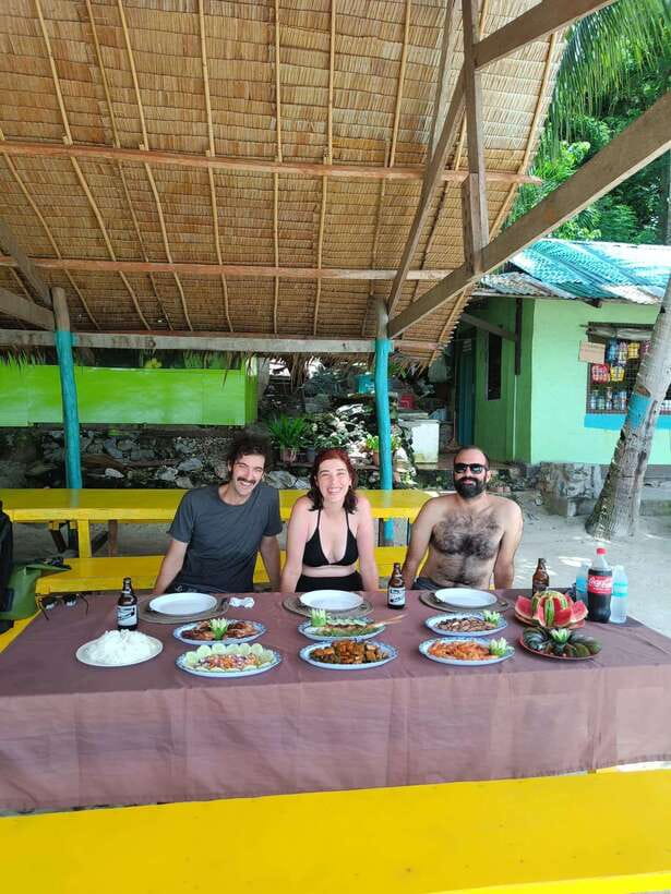 Coron/Palawan: Coron Super Ultimate Tour with Lunch - Barracuda Lake: Steps Down, Life All Around