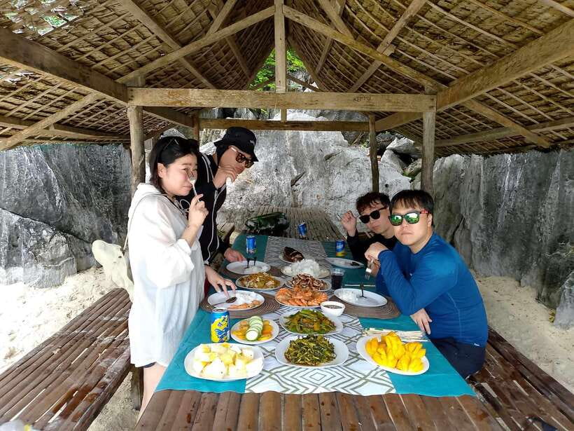 Coron/Palawan: Coron Super Ultimate Tour with Lunch - Coral Garden Snorkeling: The Best Snorkel Moment