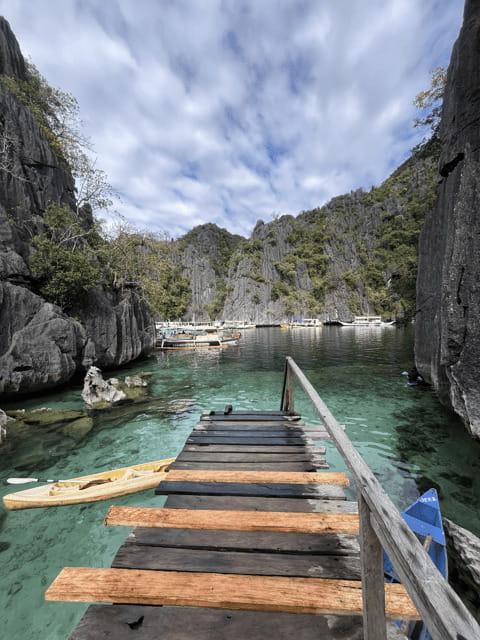 Coron: Private Boat Hire with Bespoke Guided Tour - Key things that make this tour work well