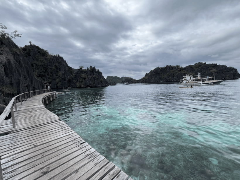 Coron: Private Boat Hire with Bespoke Guided Tour - Coron Public Market lunch shopping, done like a local plan