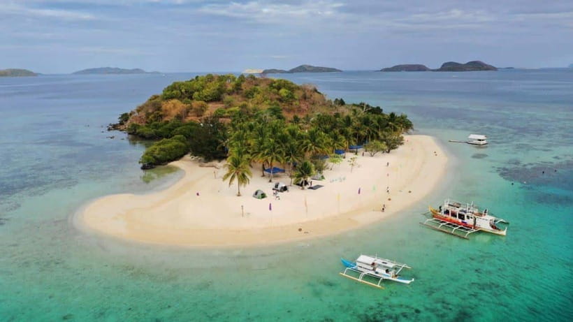 Coron Reef and Wrecks Tour (Private Tour) - Pass Island: white sand, coconut trees, and a real lunch break
