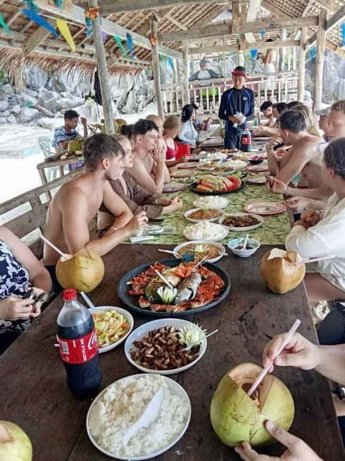 Coron: Super Ultimate 7 Destination with Lunch & Transfer - WWII shipwreck snorkeling time: what to expect at the wreck stop
