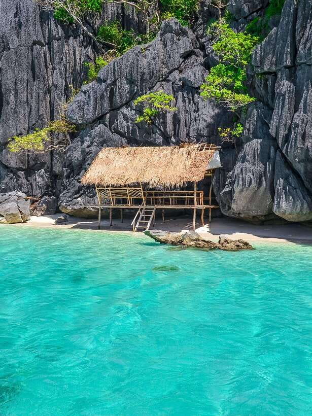 Coron: Super Ultimate Island-Hopping with Lunch & Transfers - Kayangan Lake: viewpoint hike and a clean-water swim in the cliffs