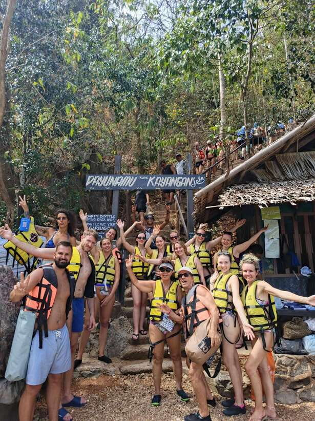Coron Ultimate Tour: 7 Destinations with Lunch & Transfers - A one-day Coron sampler, without the coordination headache
