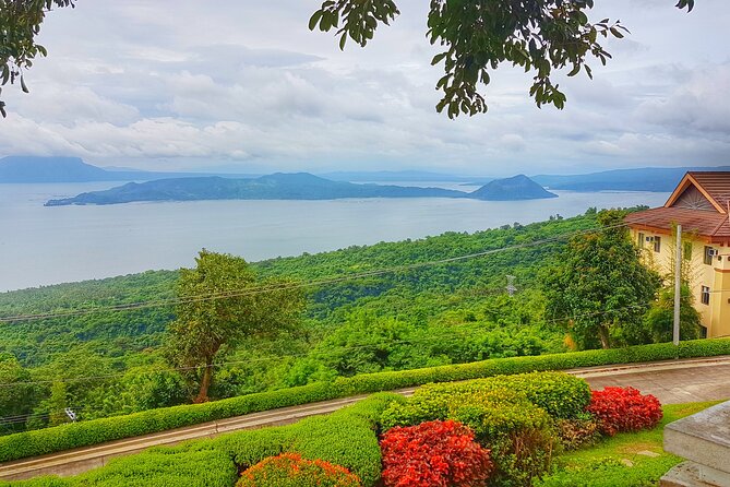 Discover Tagaytay's Countryside: Half-Day Sightseeing Tour - Hotel pickup and the comfort factor on the way out of Manila