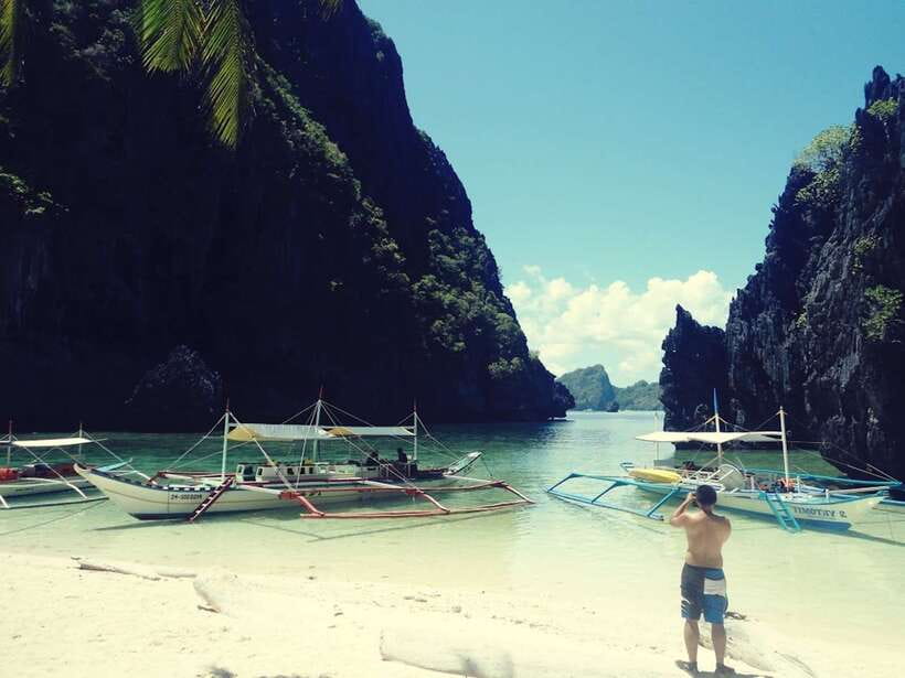 El Nido: Hidden Beaches and Lagoons Boat Hopping Tour D - Getting to Marber’s Beach Club Without Stressing Out