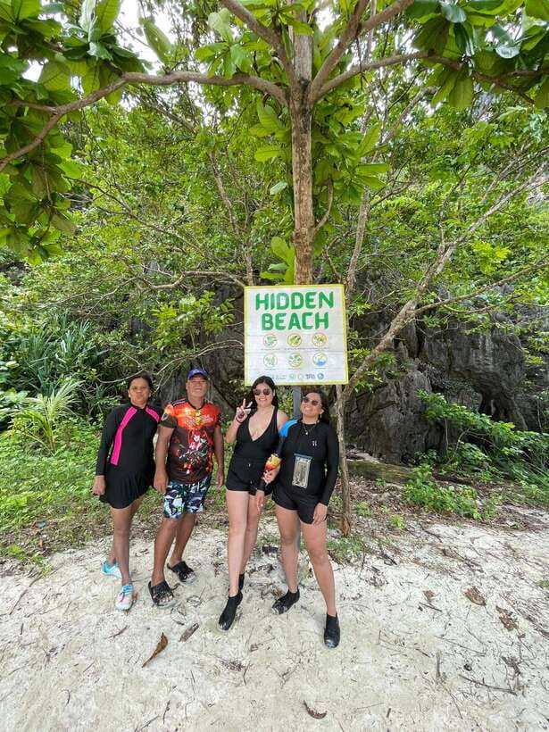 El Nido: Island Hopping and Snorkeling Private Boat Tour C - Key Things You’ll Notice on Tour C